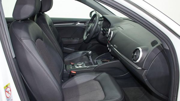 Audi A3 Sportback design 30 TDI 85 kW (116 CV)