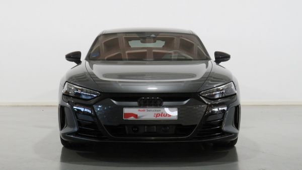 Audi e-tron GT 60 quattro 390 kW (530 CV)