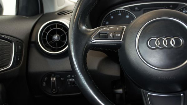 Audi A1 Sportback Attracted 1.2 TFSI 63 kW (86 CV)
