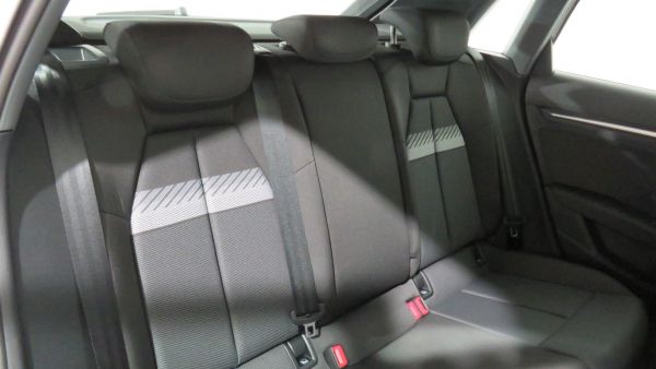 Audi A3 Sportback Advanced 30 TFSI 81 kW (110 CV)